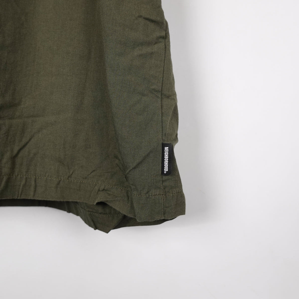 Neighborhood Green S/S Button up - Size L