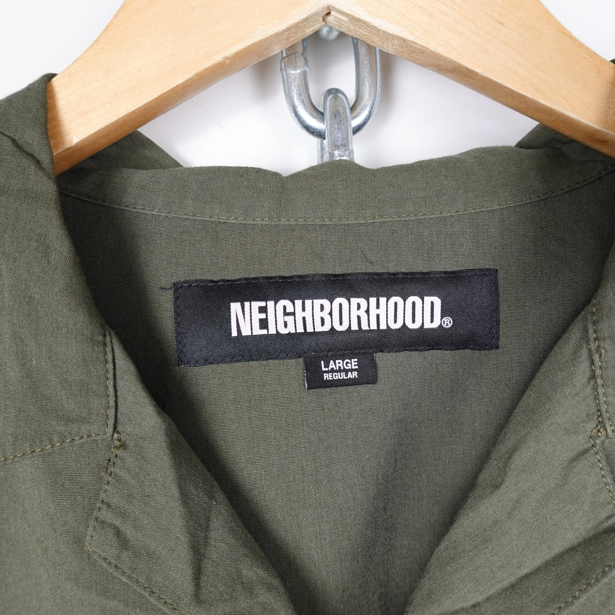 Neighborhood Green S/S Button up - Size L