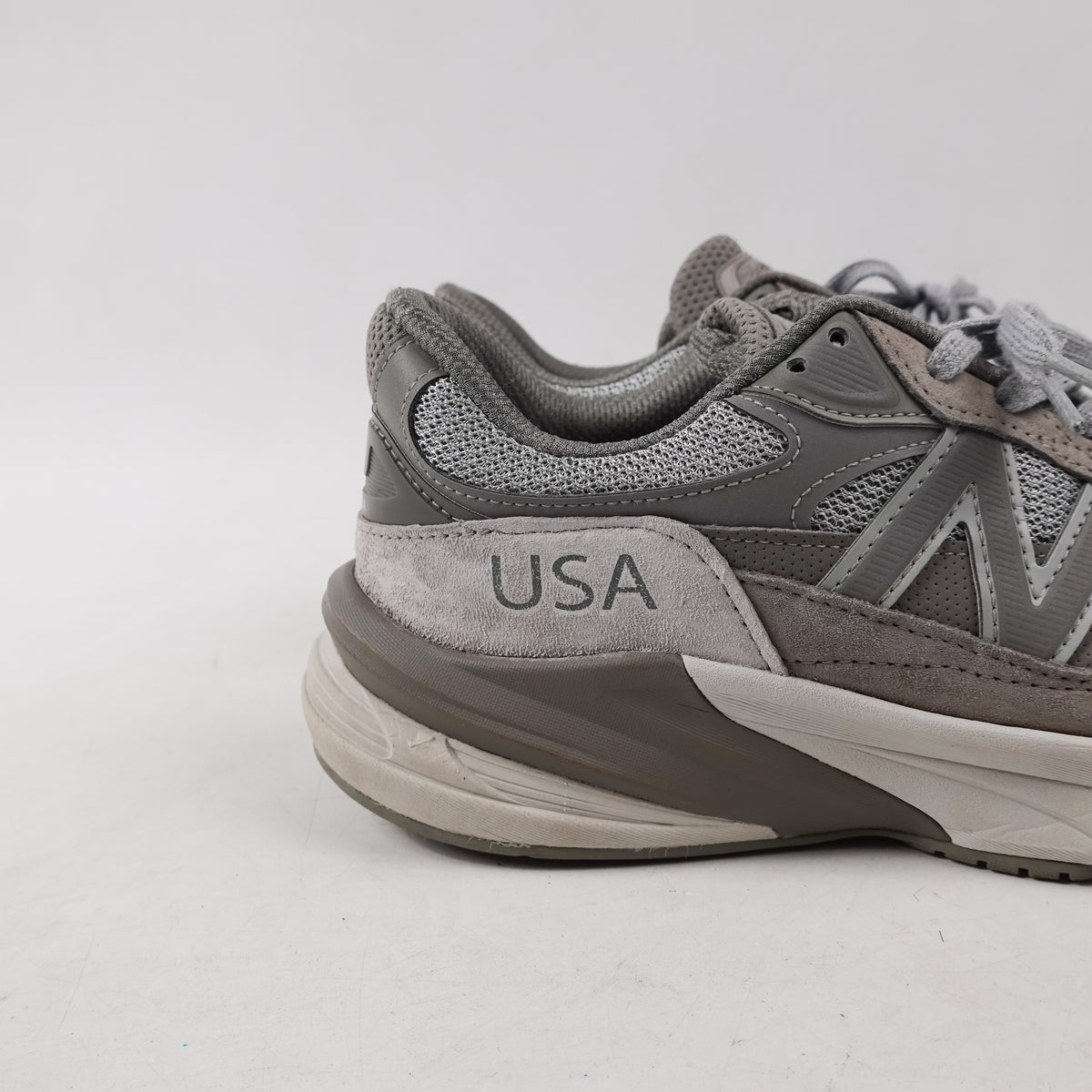 New Balance 990V6 - Size 10