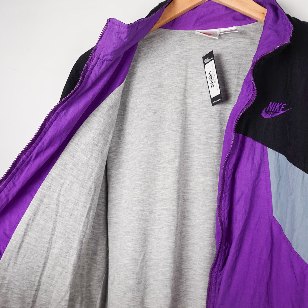 Vintage Nike Windbreaker - Size M