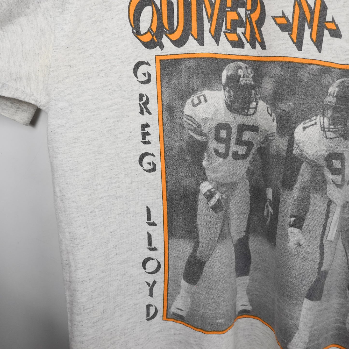 Vintage Quiver 'N Quake Tee - Size XL