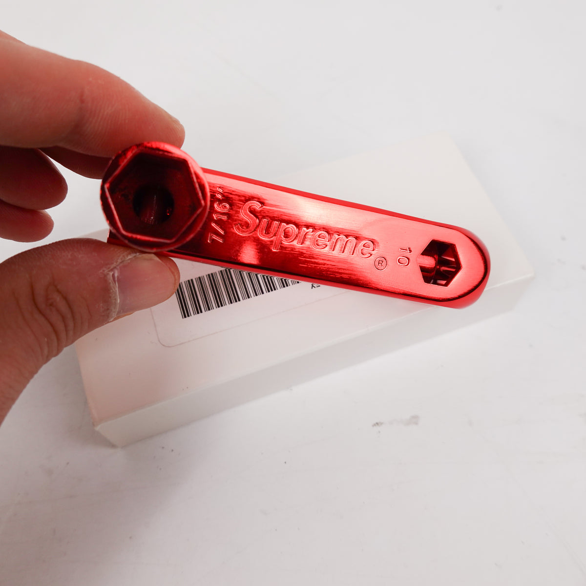 Supreme Pipe Skate Key