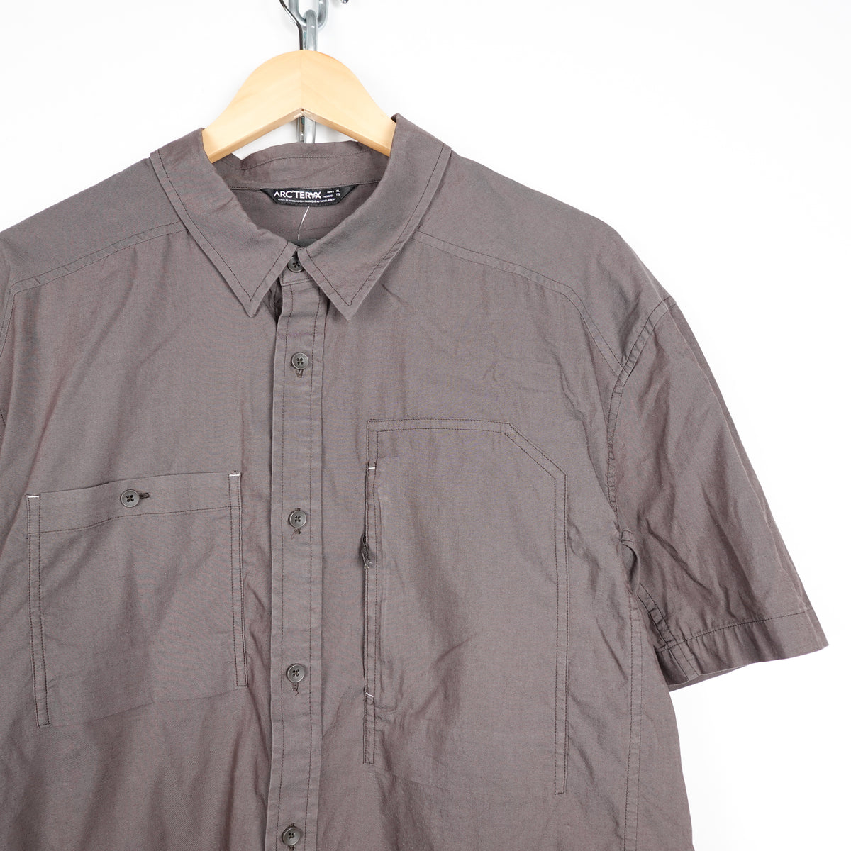 Arc'teryx Grey SS Button Up - Size XL
