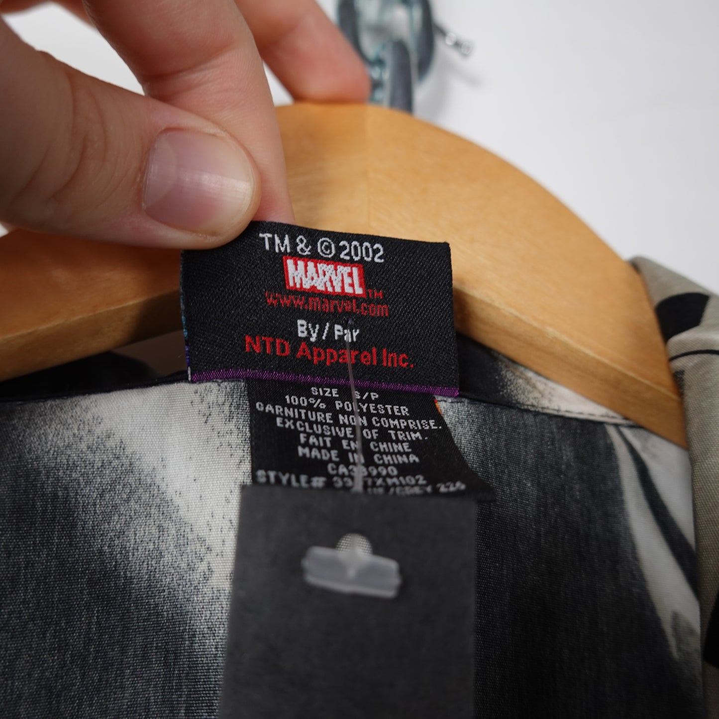 2002 X-Men Wolverine Button Up - Size M