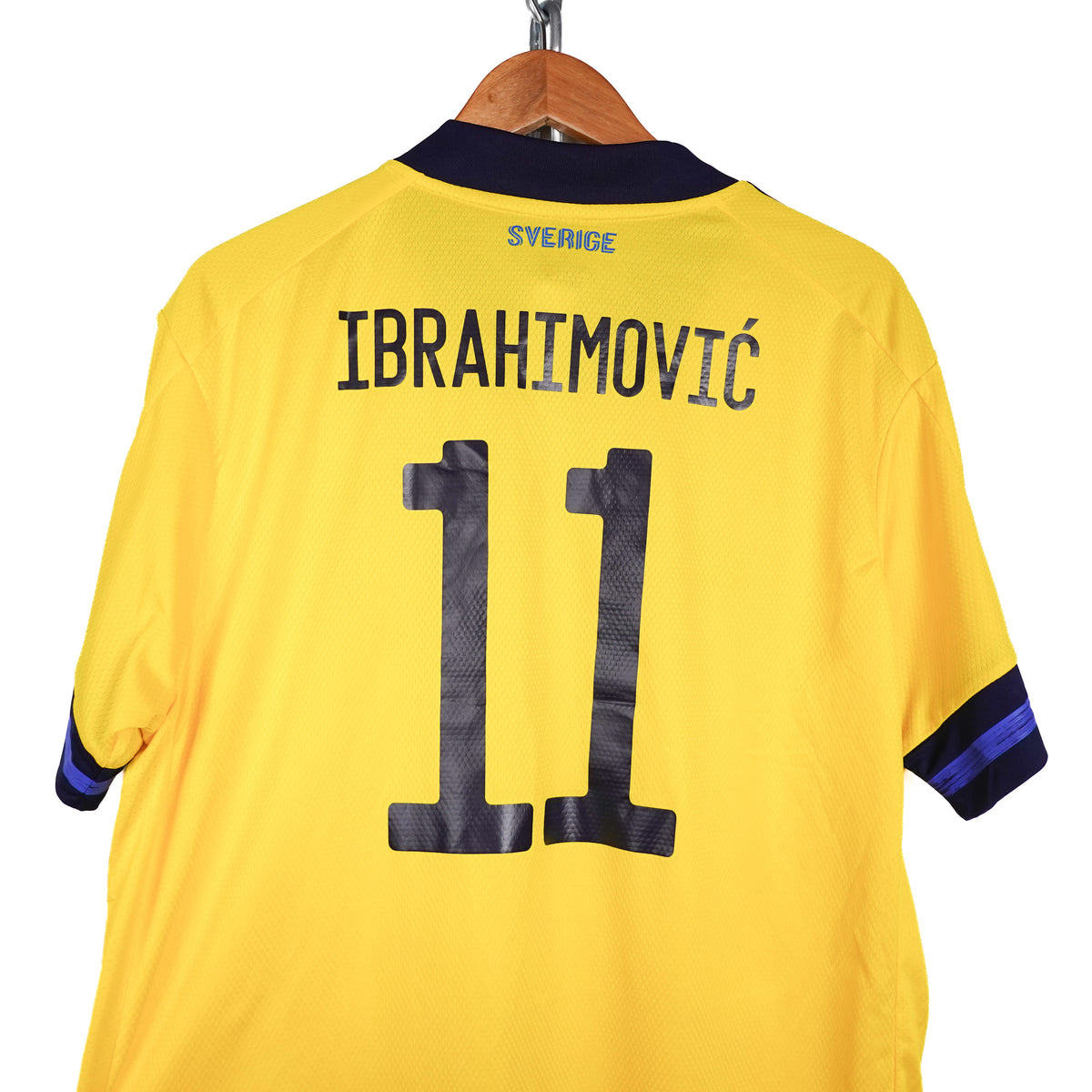 2020/21  Zlatan Ibrahimovic Sweden Home Jersey - Size XL