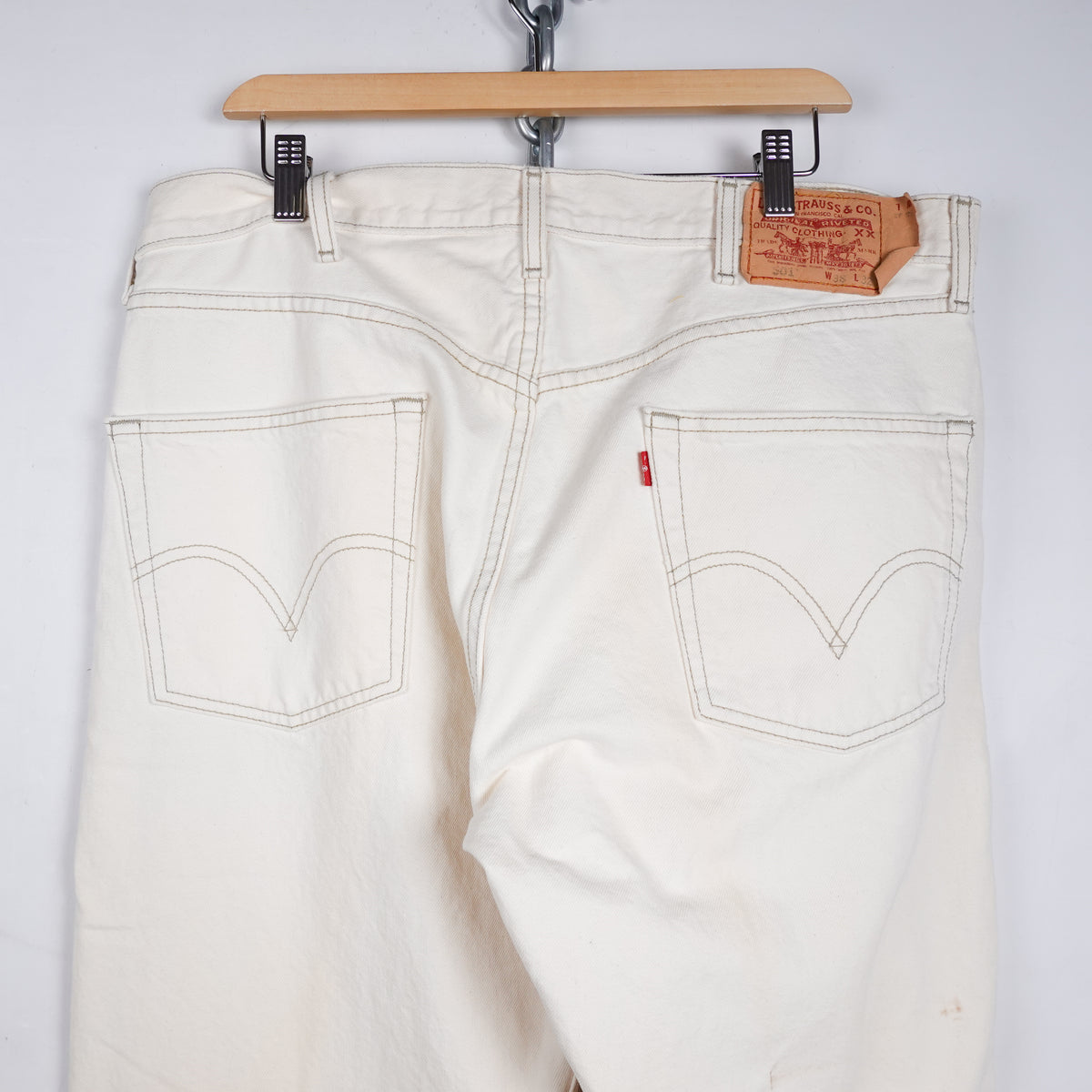 Vintage Levi's 501 Cream Denim Pants - Size 36