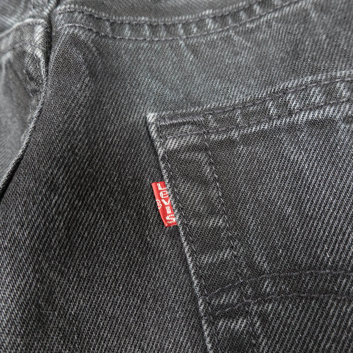 Vintage Levi's 501 Black Denim - Size 38