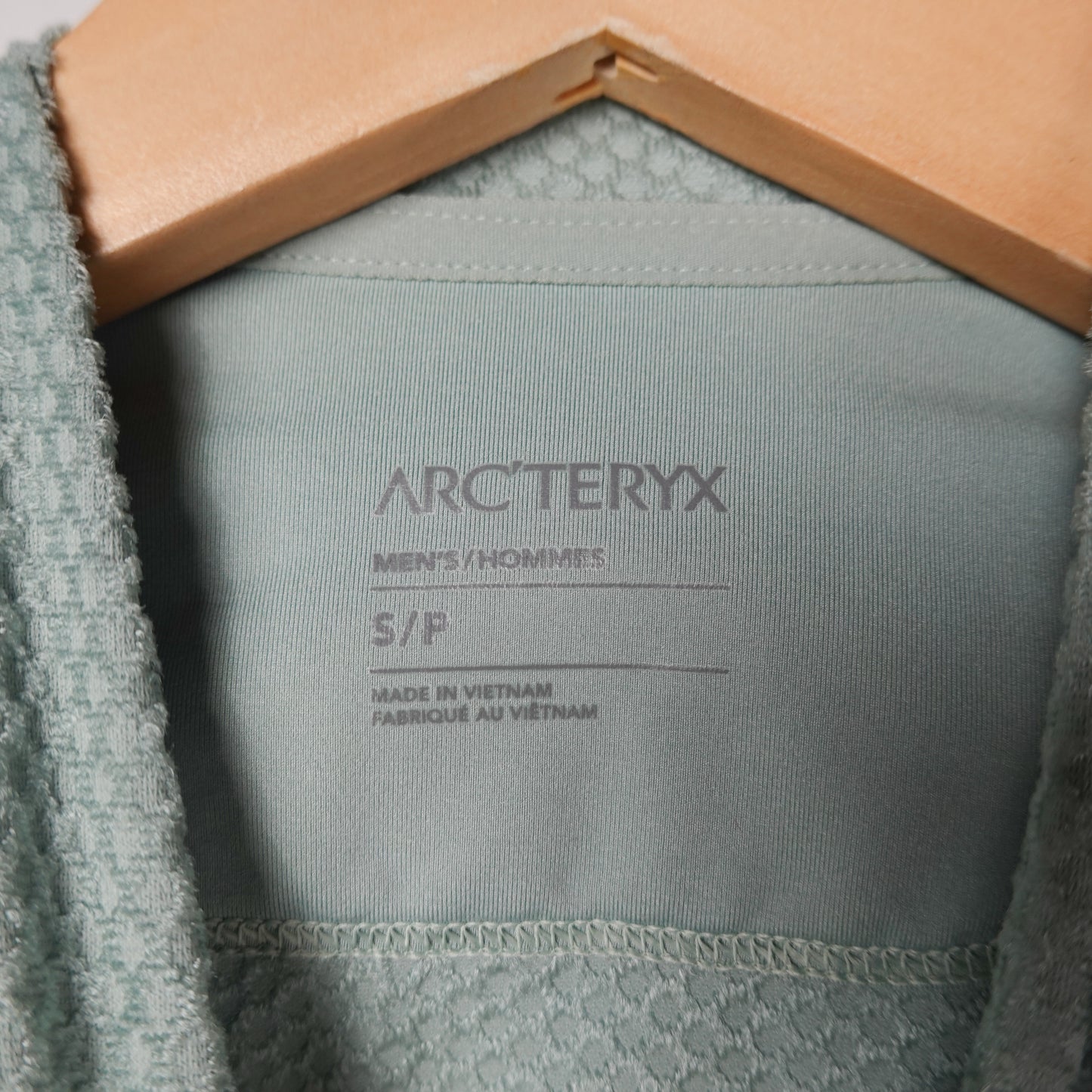 Arc’teryx Delta Light Jacket - Size S