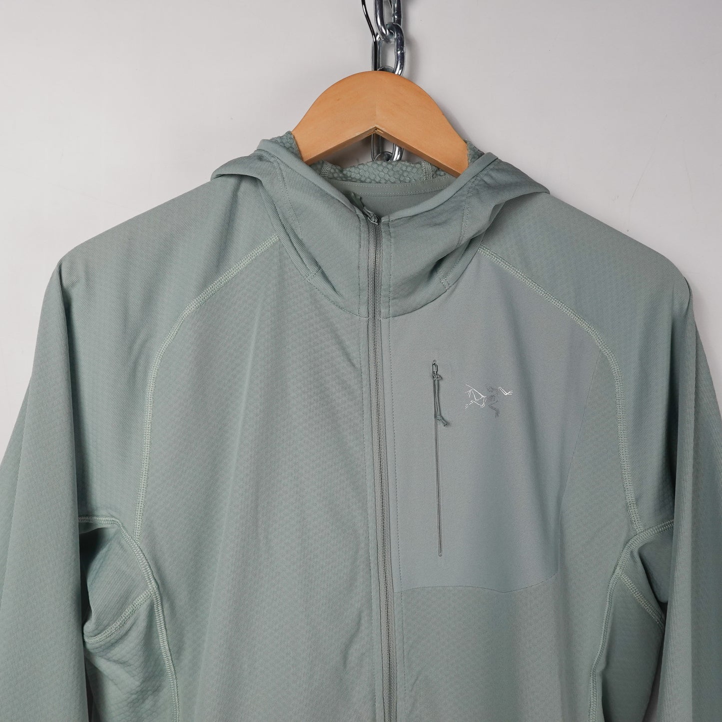 Arc’teryx Delta Light Jacket - Size S