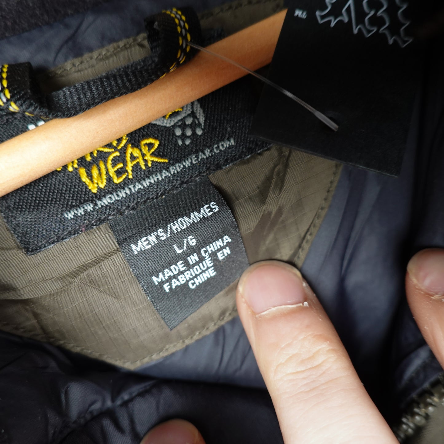 Mountain Hardwear Hunker Down Jacket - Size L