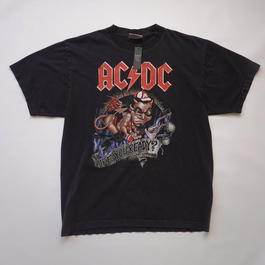 Vintage AC/DC Tee - Size XL
