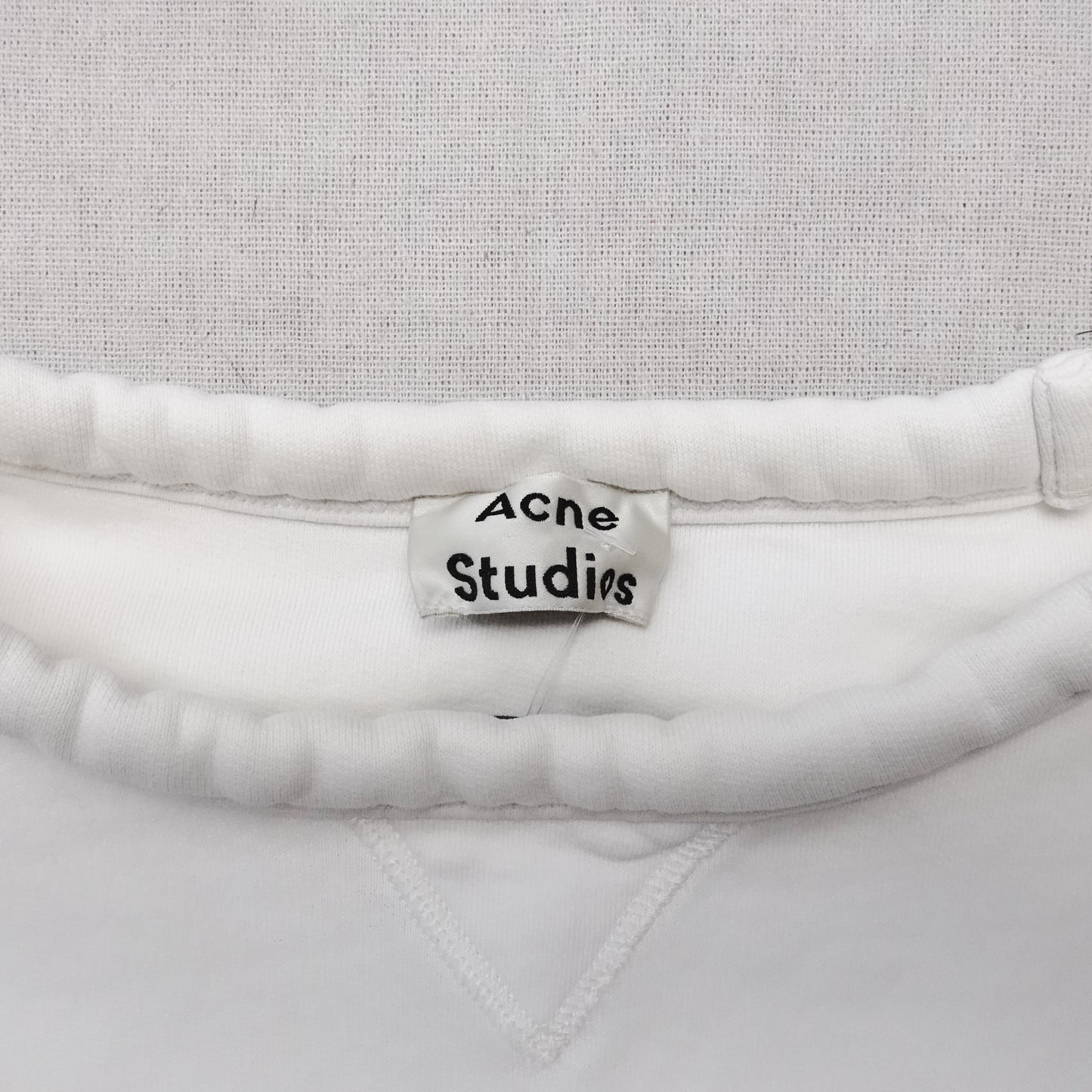 Acne Studios Crew - Size M