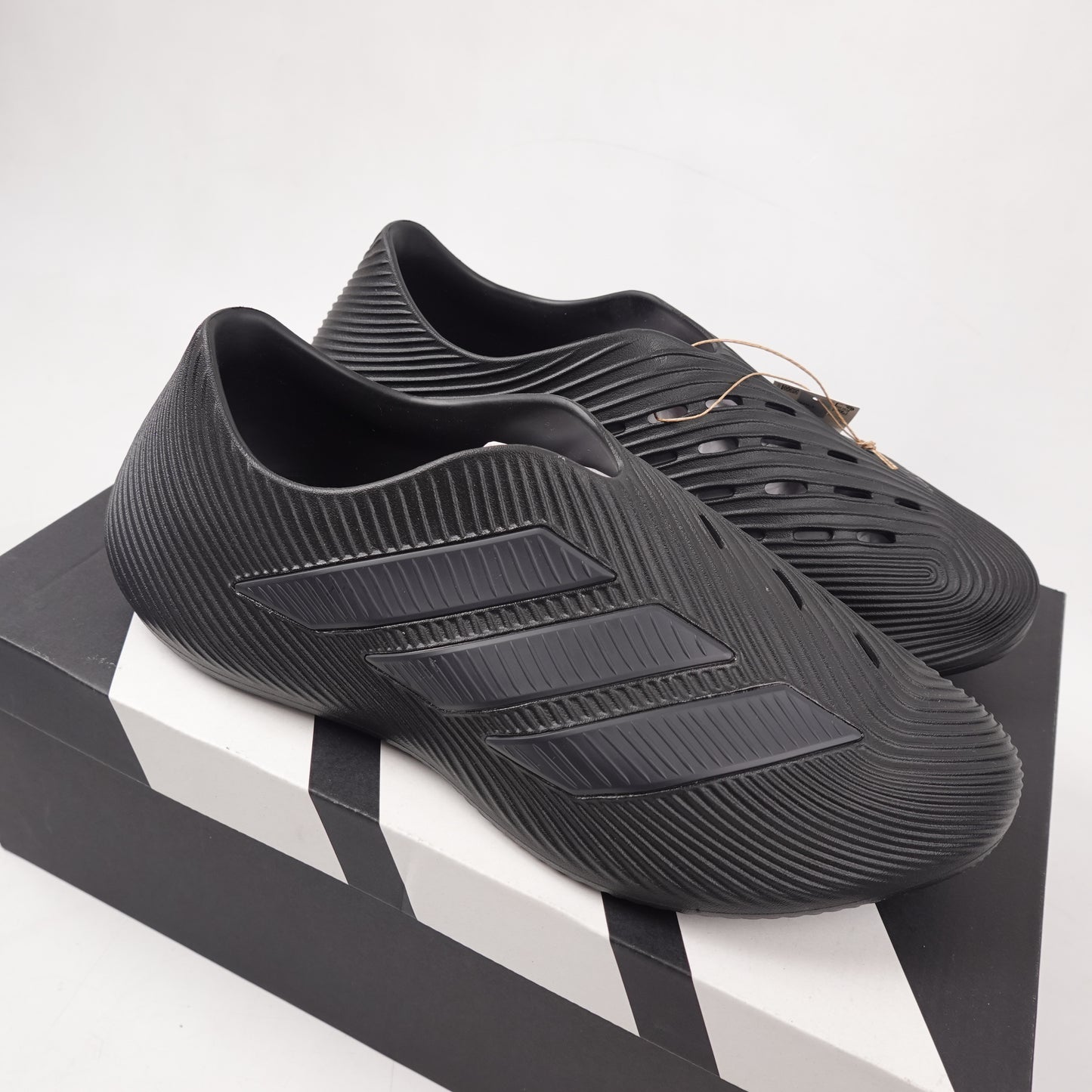 Adidas Purechill Runner Core Black - Size 12