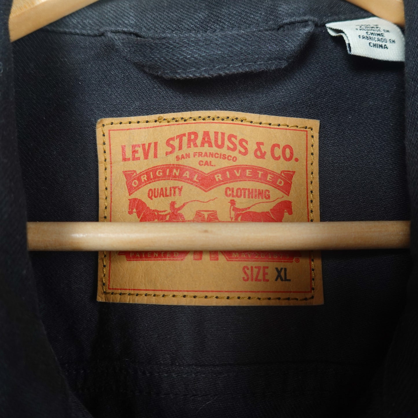 Levis Black Denim Jacket - Size XL