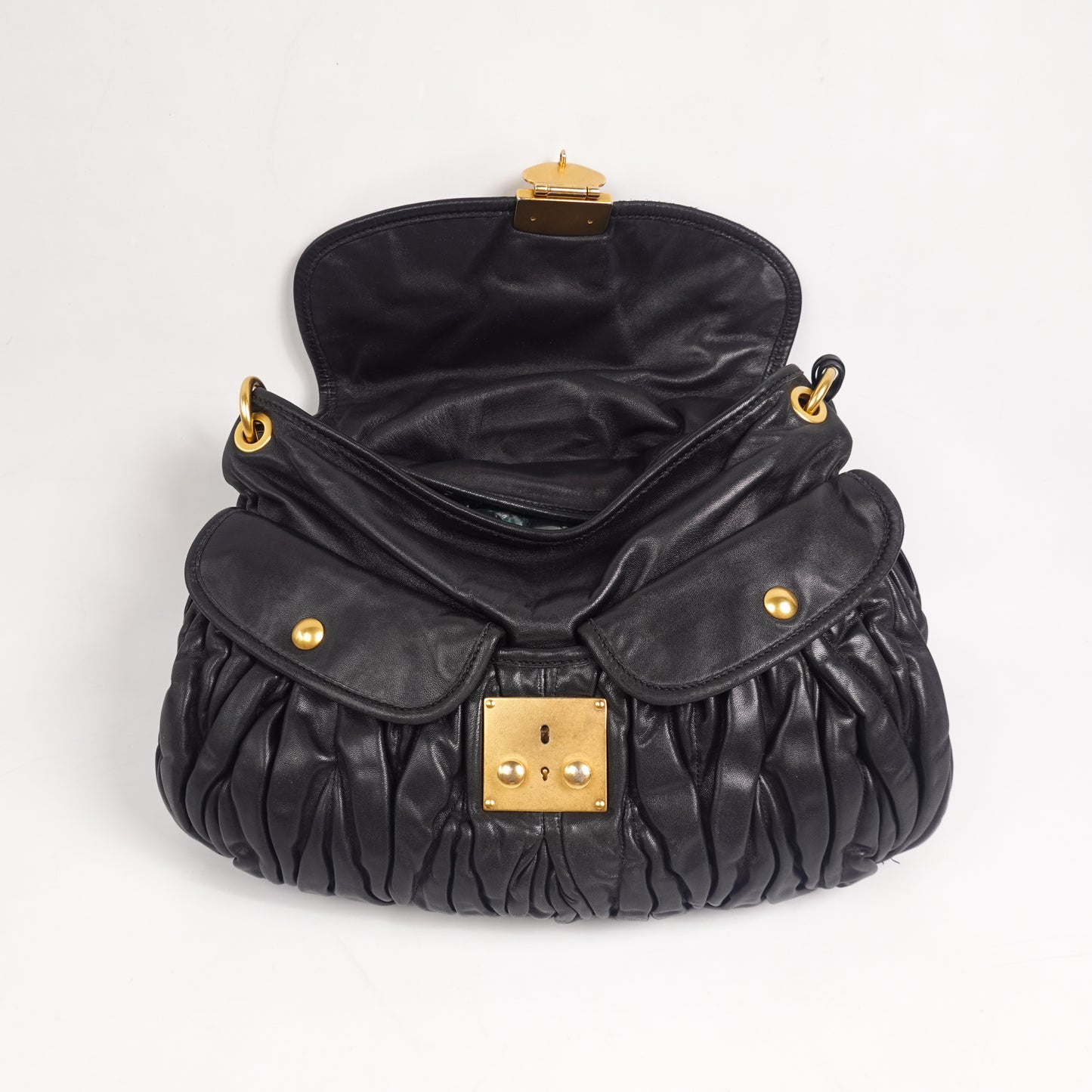 Miu Miu Coffer Matelasse Hobo