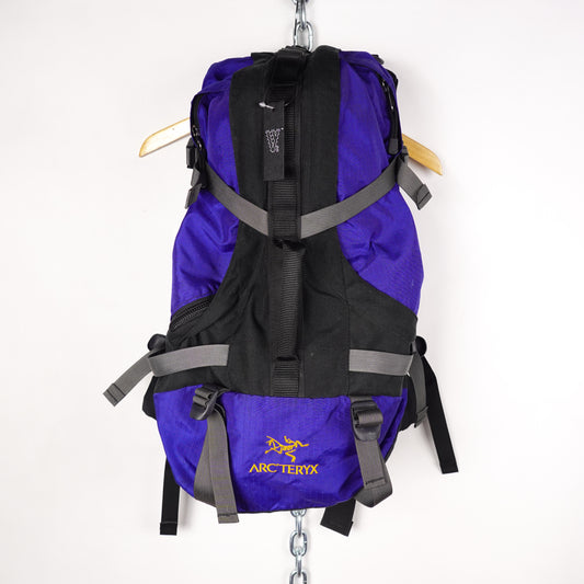 Vintage Arc’teryx Miura 34L Backpack