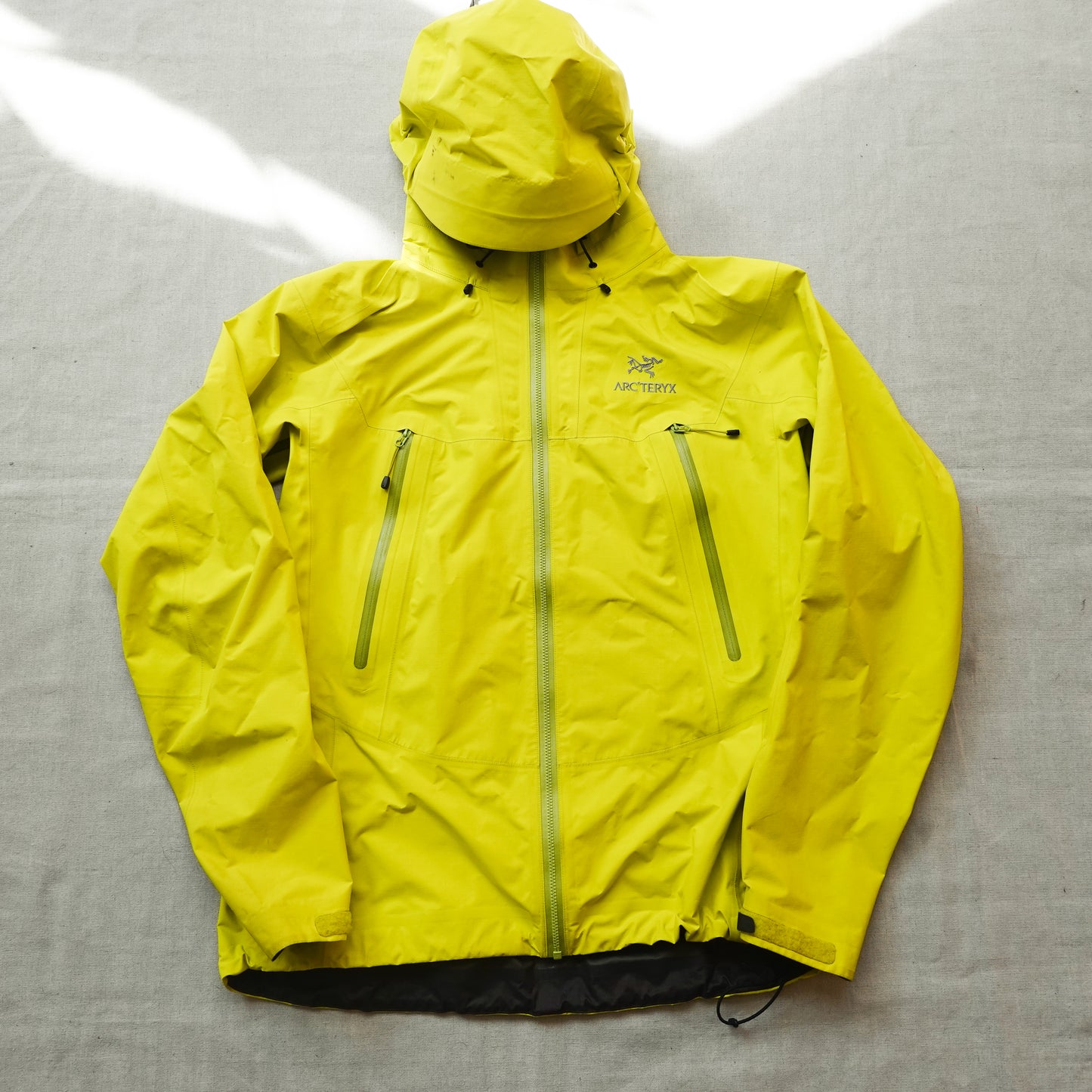 Arc’teryx Volt Beta AR - Women's L