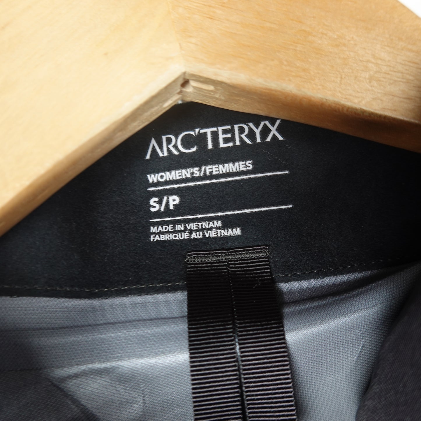 Arc'teryx Beta SL Jacket - Womens S