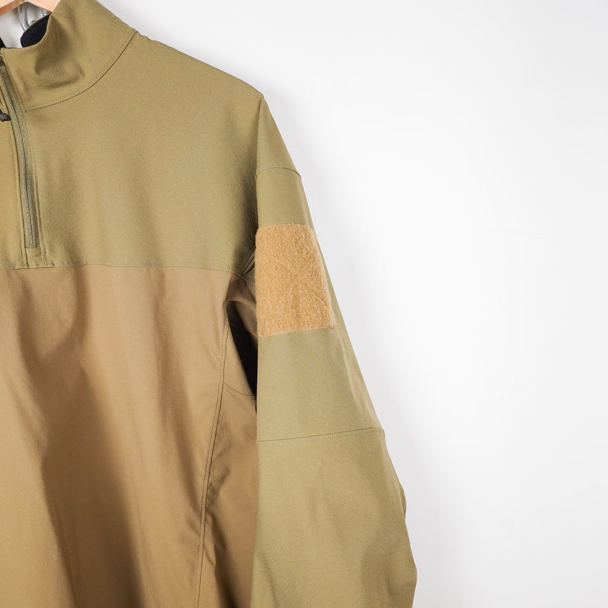 2014 Arc’teryx Leaf Sphinx Anorak Light Jacket - Size XL