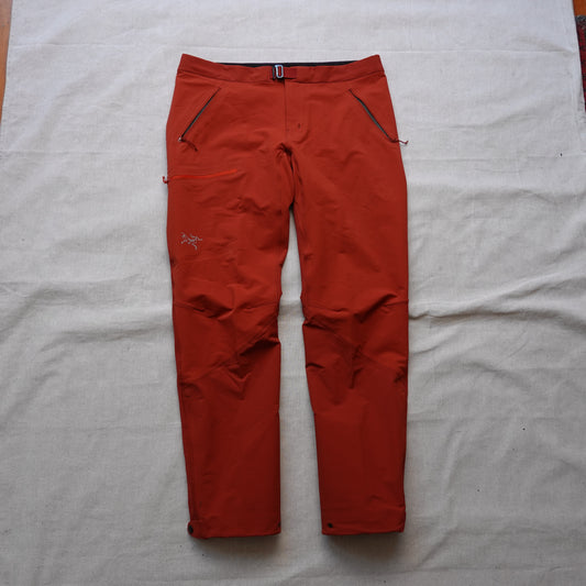 Arc’Teryx Sigma AR Pants - Size 36”