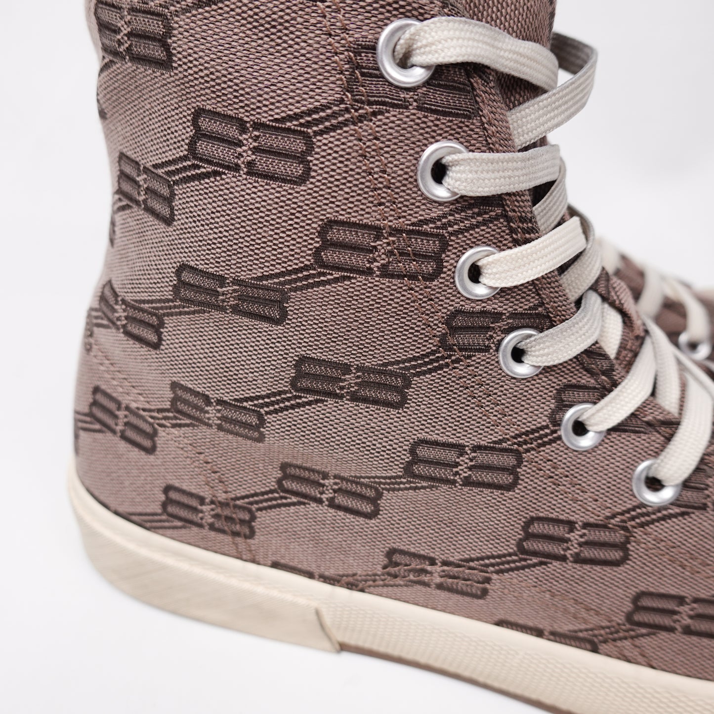 Balenciaga Paris High Top Monogram Sneakers - Size 45 Side Lace Detail Photo