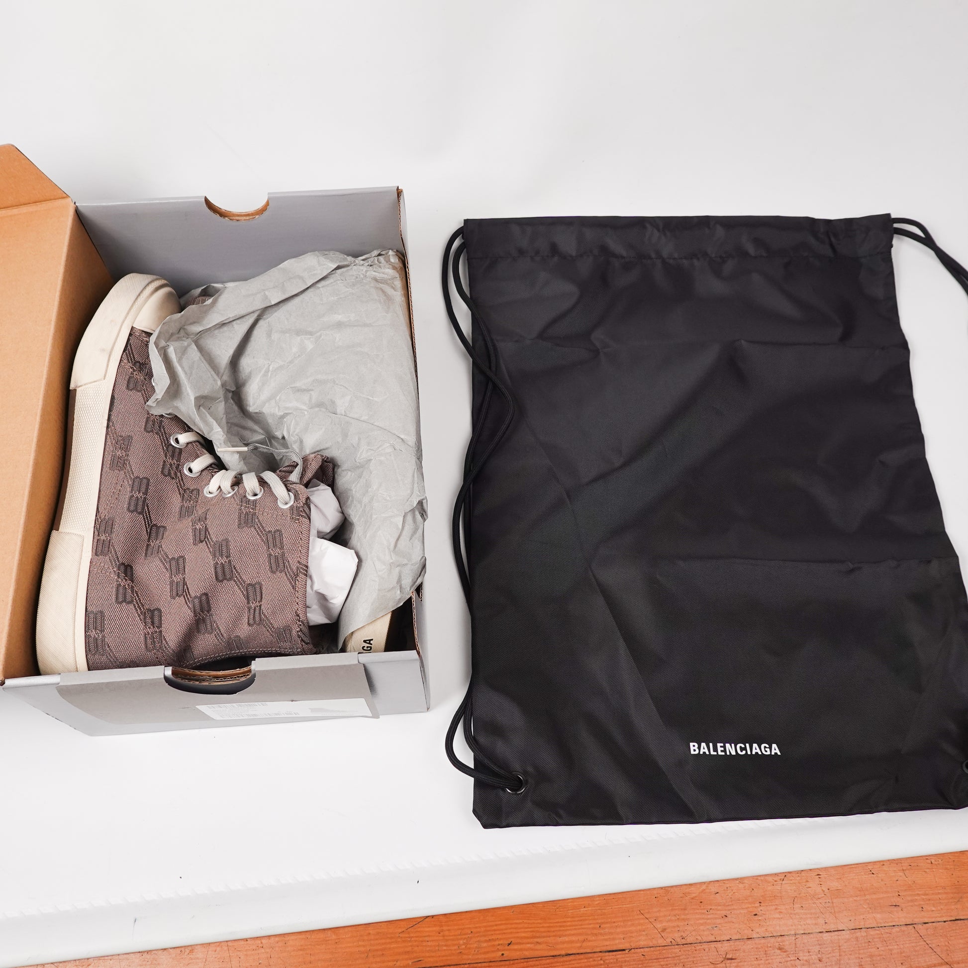 Balenciaga Paris High Top Monogram Sneakers - Size 45 Box & Shoe Bag Photo