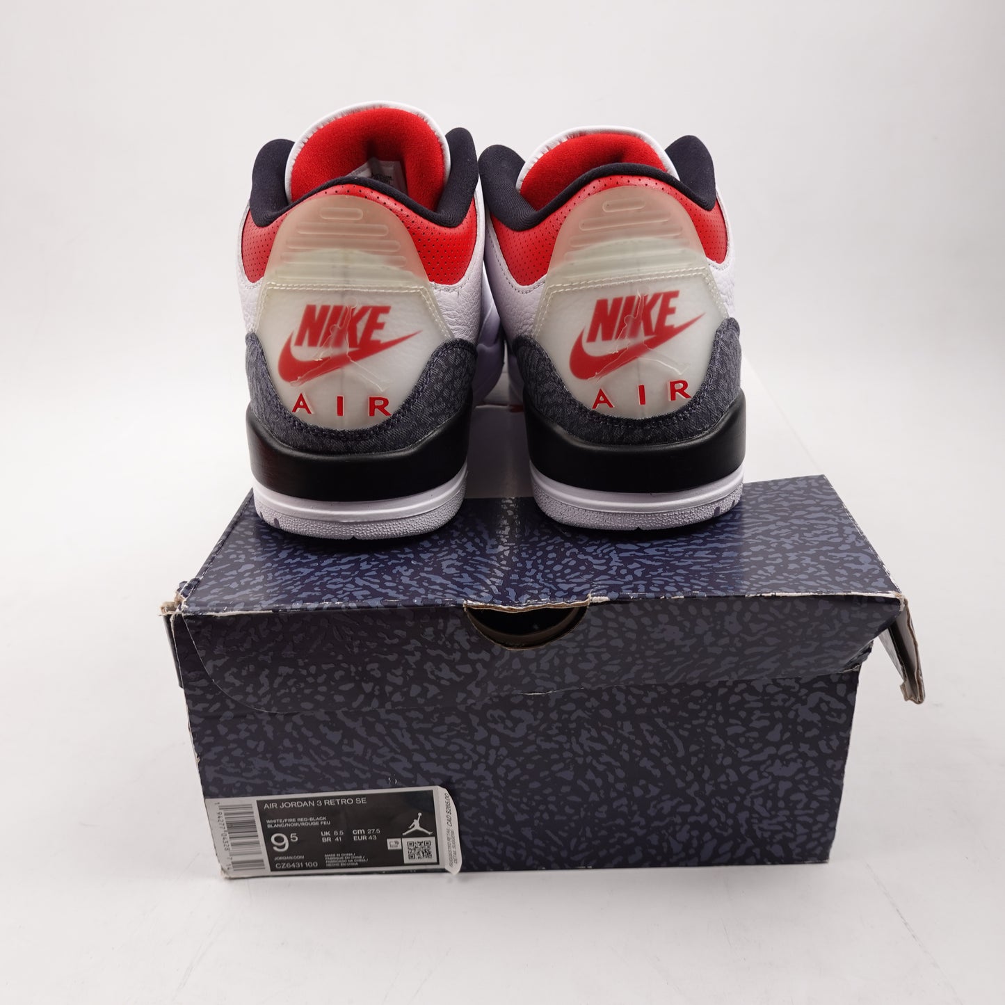 2020 Jordan 3 SE Fire Red Denim - Size 9.5