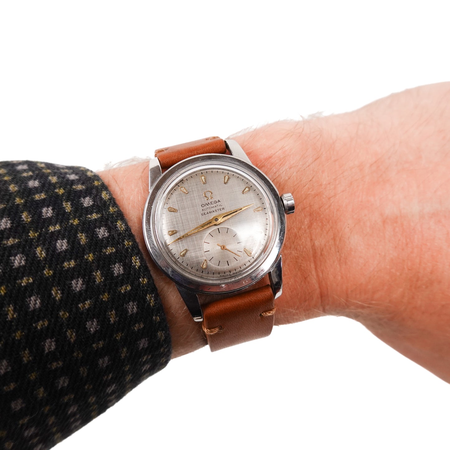 Omega Seamaster 2576-3C Linen Dial Automatic Watch