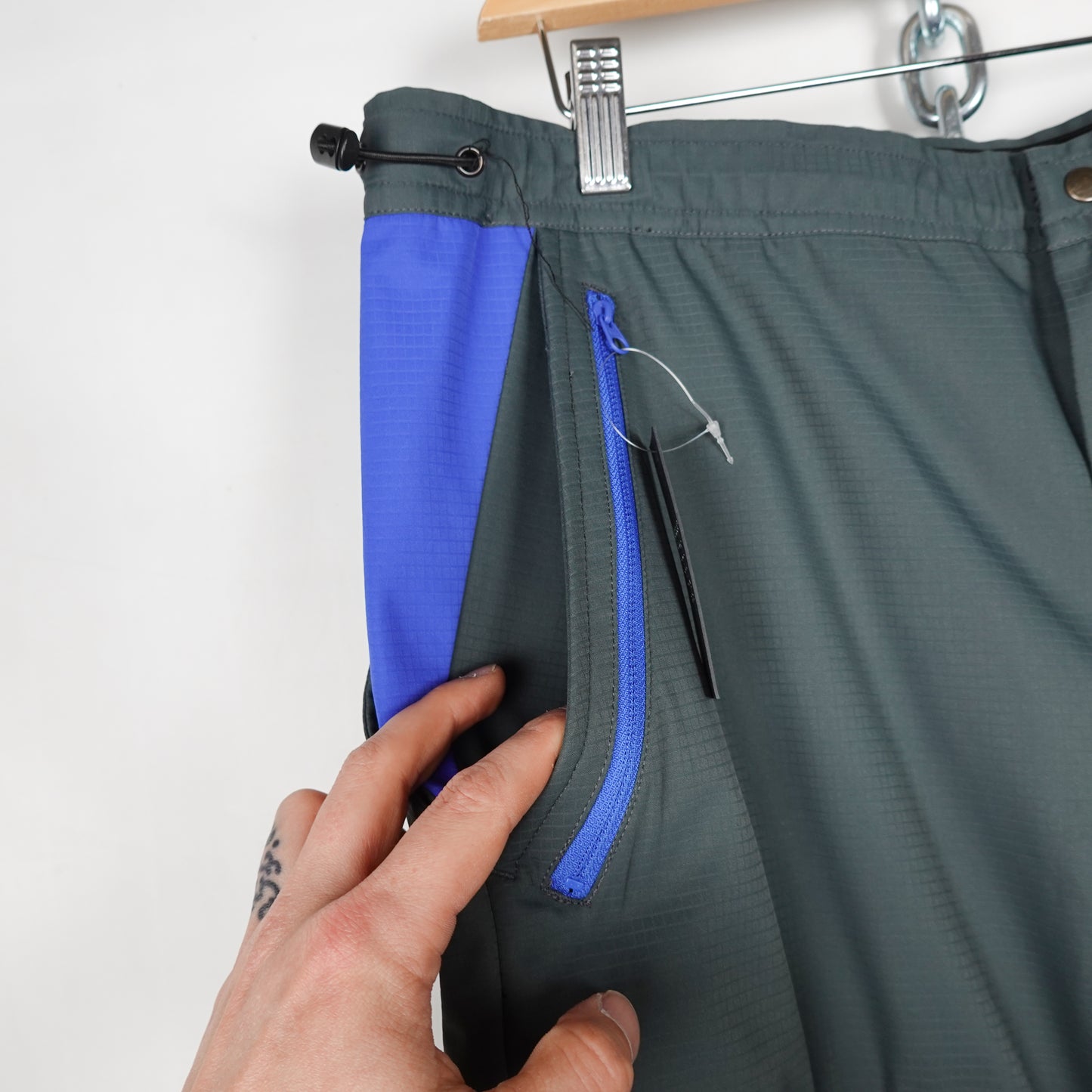 Blank Tech Pant - Size L