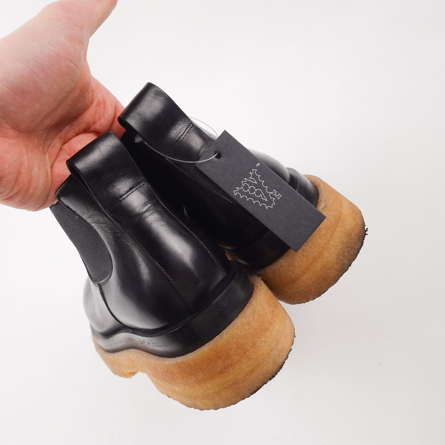 Bottega Veneta Low Lug Chelsea Boots - Size 39