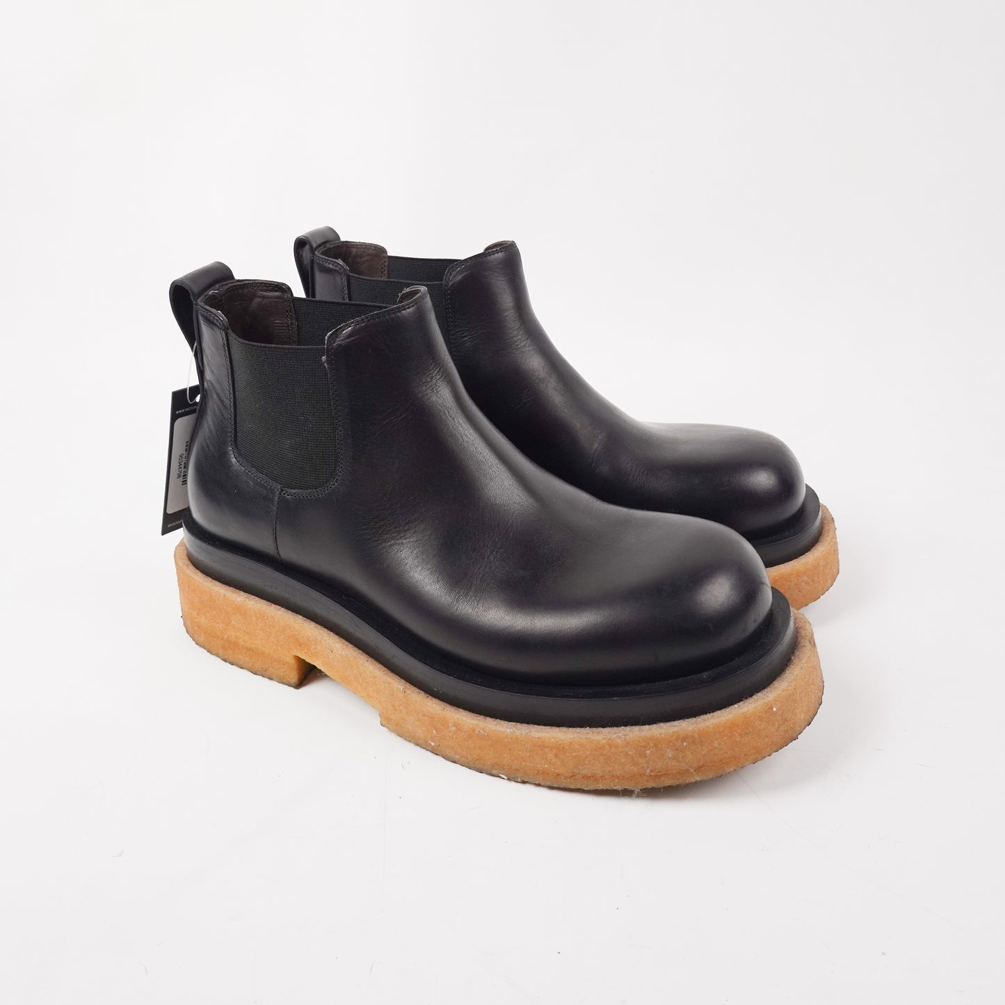 Bottega Veneta Low Lug Chelsea Boots - Size 39