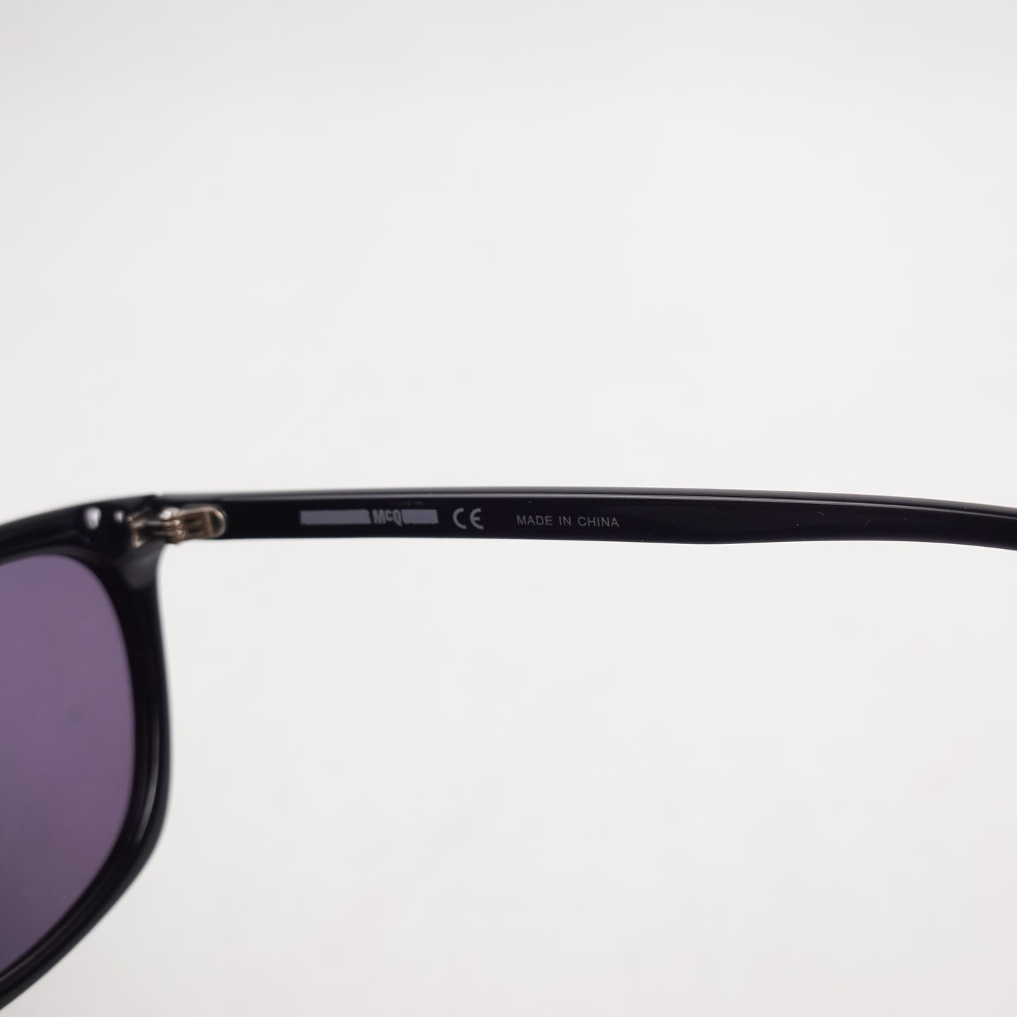 Alexander McQueen MQ0079S Sunglasses