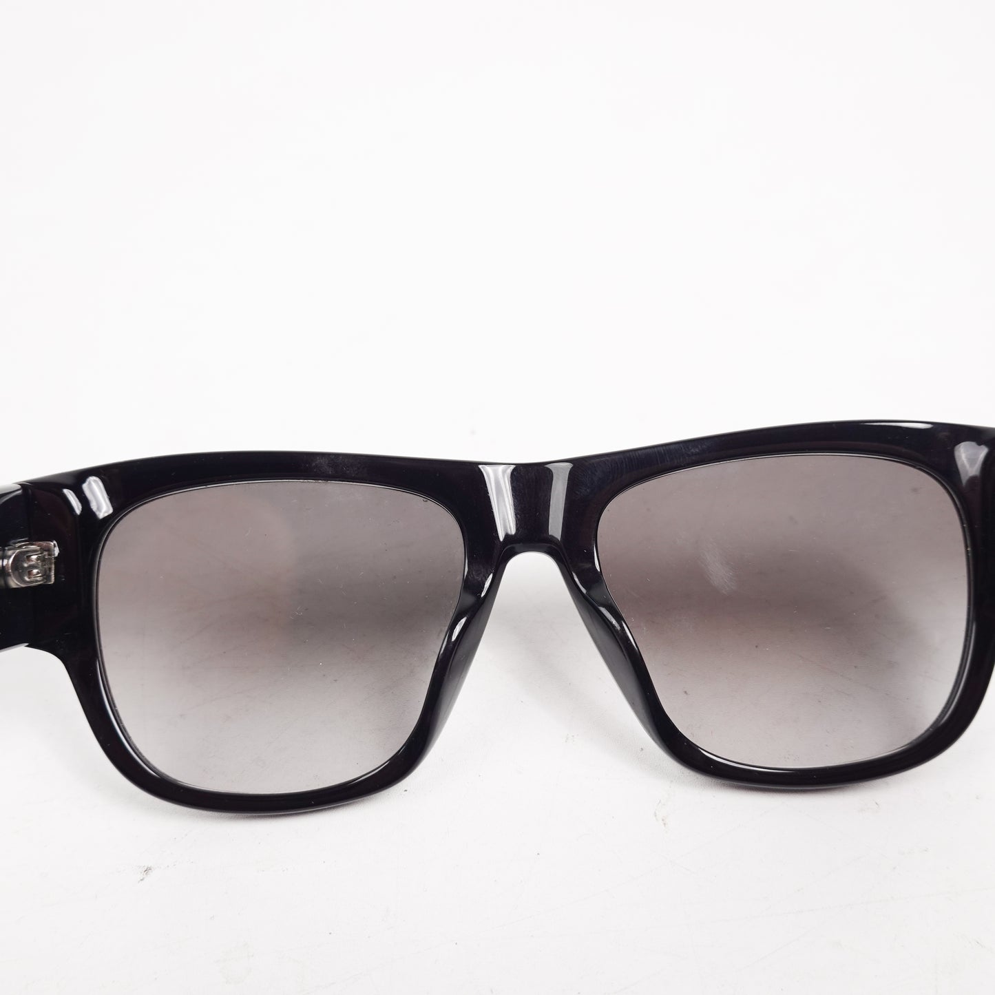 Alexander McQueen AM3028S Sunglasses