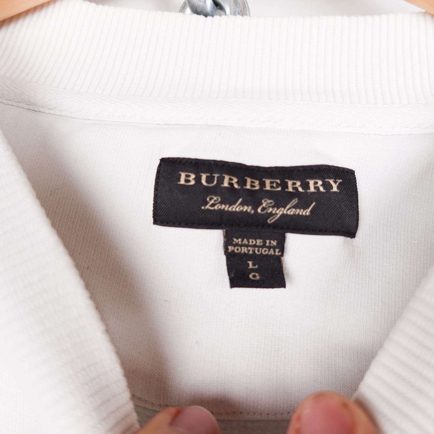 Burberry Crest Crewneck - Size L
