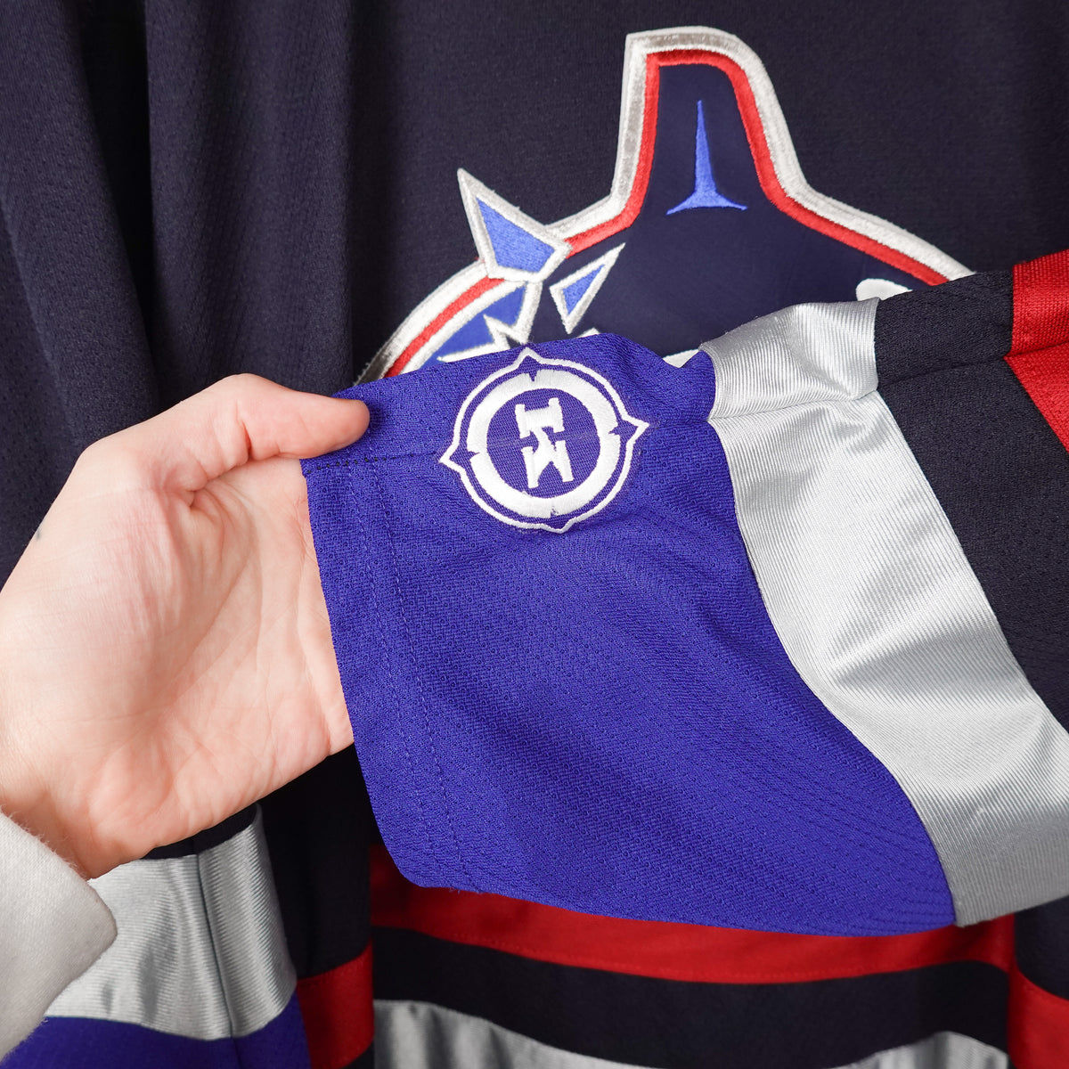Vintage Canucks Alternate Jersey - Size M