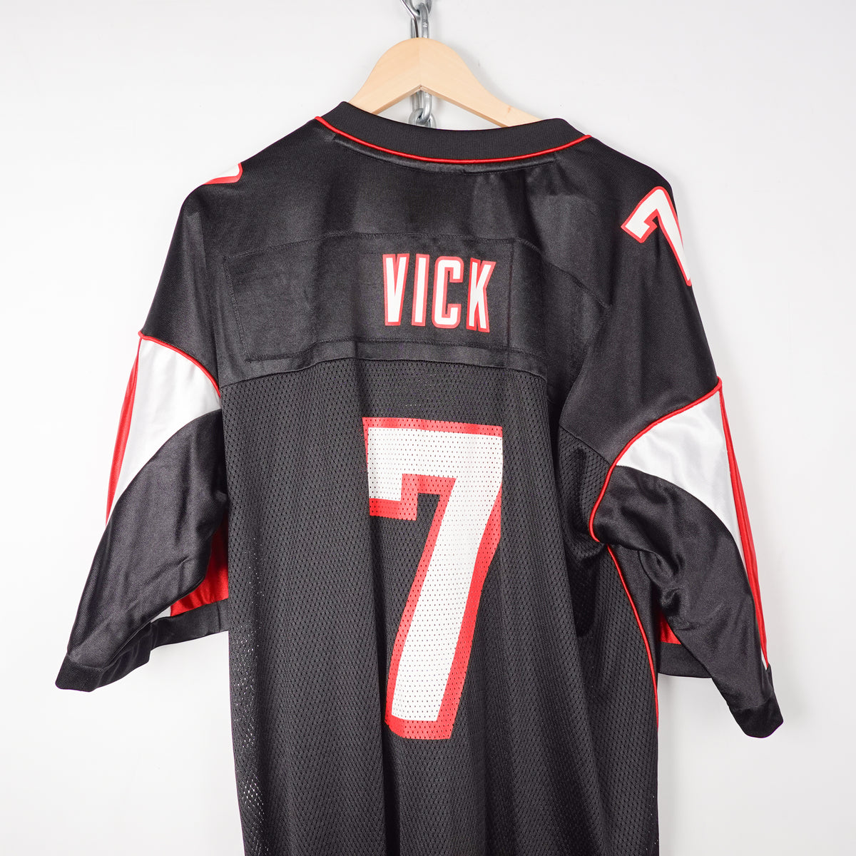 Atlanta Falcons Michael Vick Jersey - Size XL