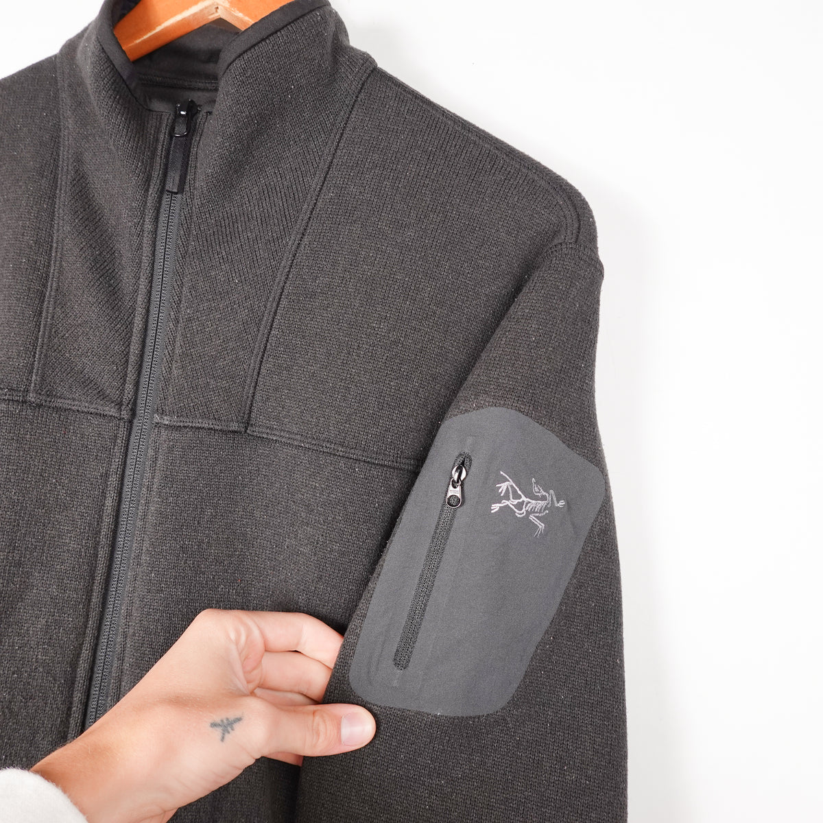 Arc'teryx Covert Cardigan Sweater - Size M