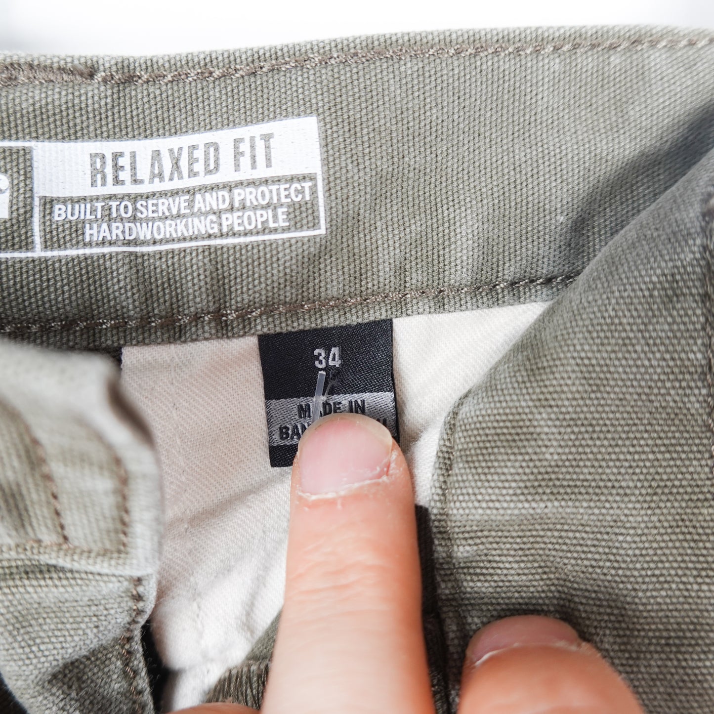 Carhartt Green Relaxed Cargo Shorts - Size 34