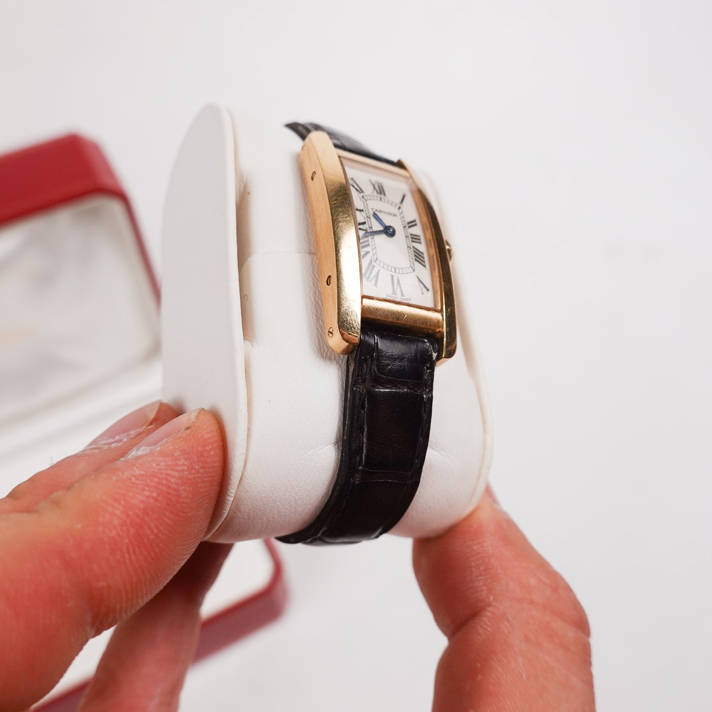 Cartier Tank Américaine Ref. 2482 18K Gold Watch