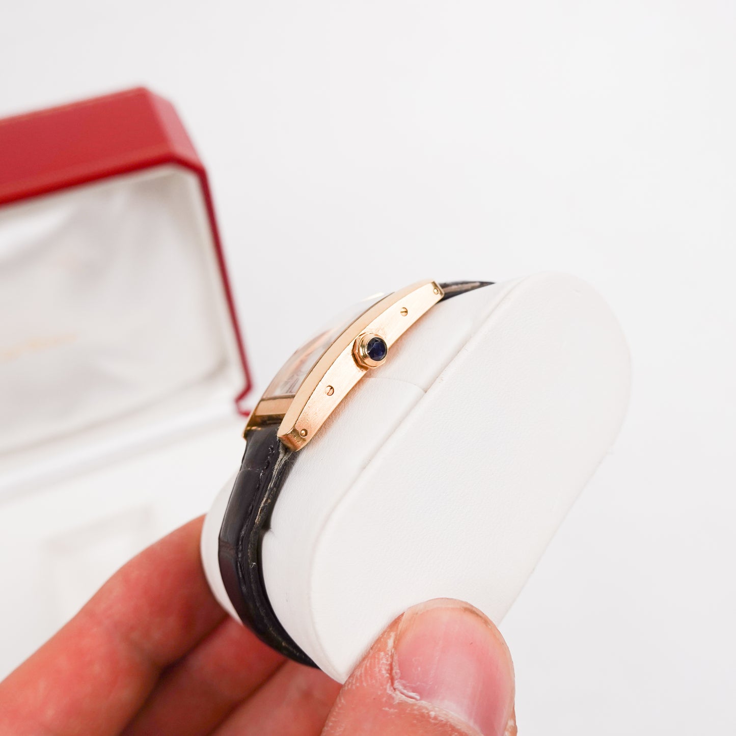 Cartier Tank Américaine Ref. 2482 18K Gold Watch