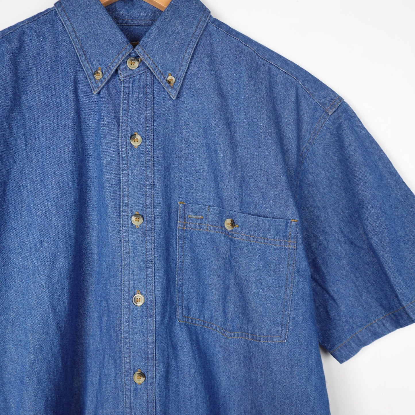 Vintage Denim SS Button Up Shirt - Size L