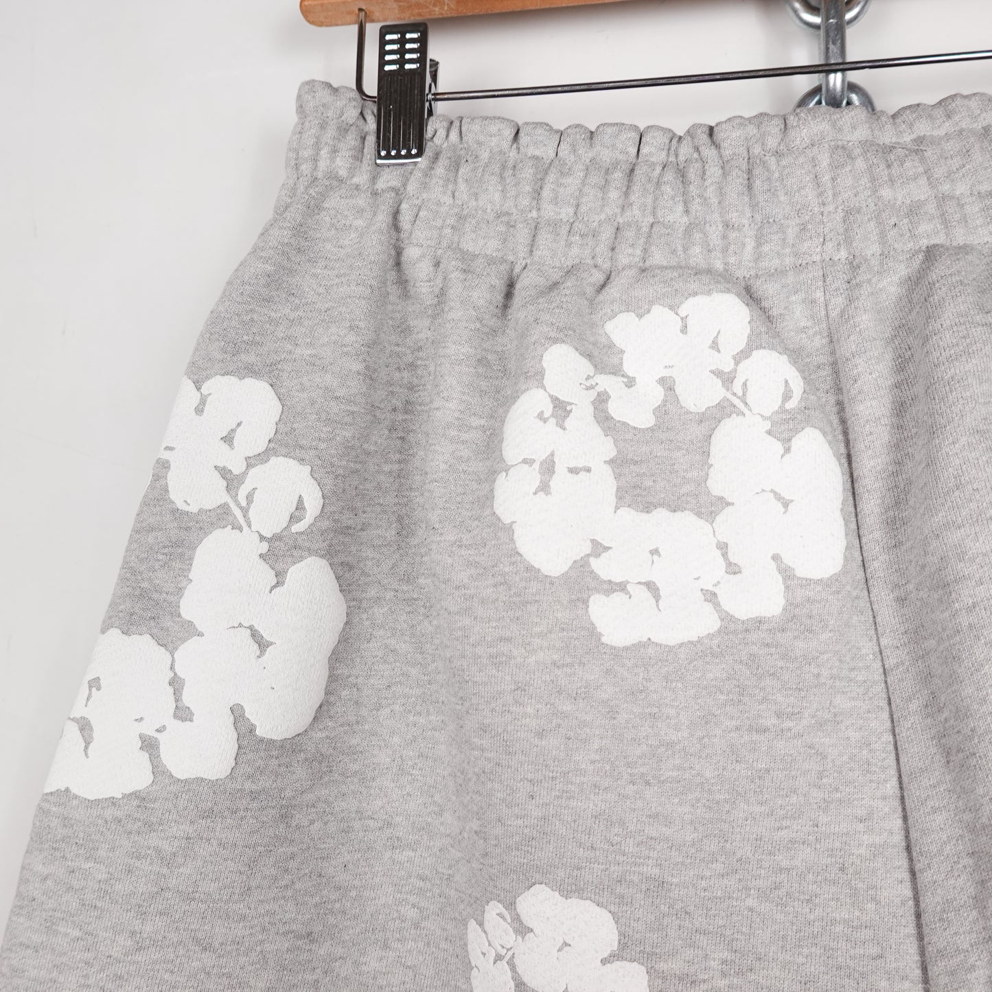 Denim Tears Grey Cotton Wreath Shorts - Size XS