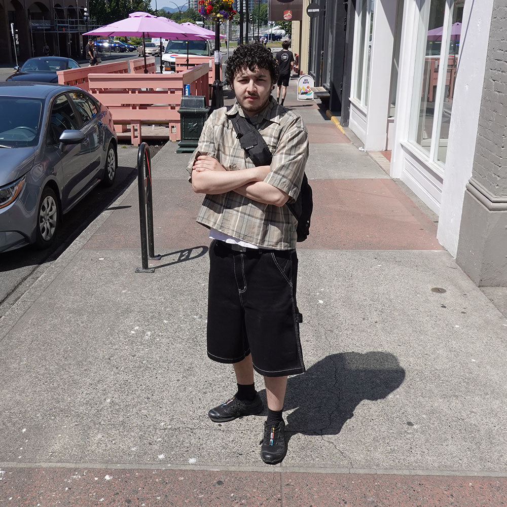 DogHouse Black Jorts