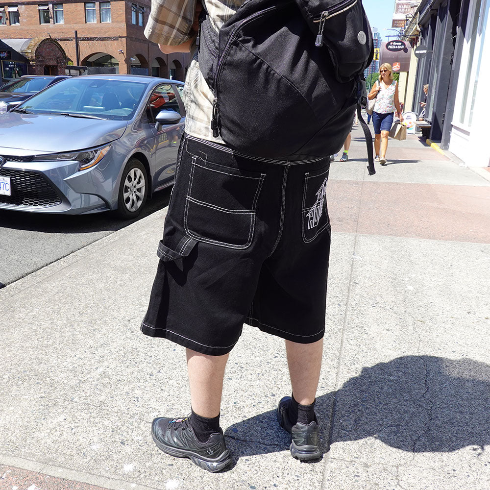 DogHouse Black Jorts