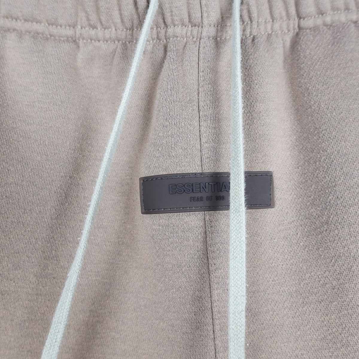 FOG Essentials Shorts - Size XS