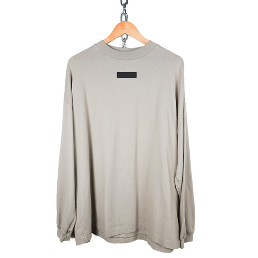 Essentials L/S - Size S