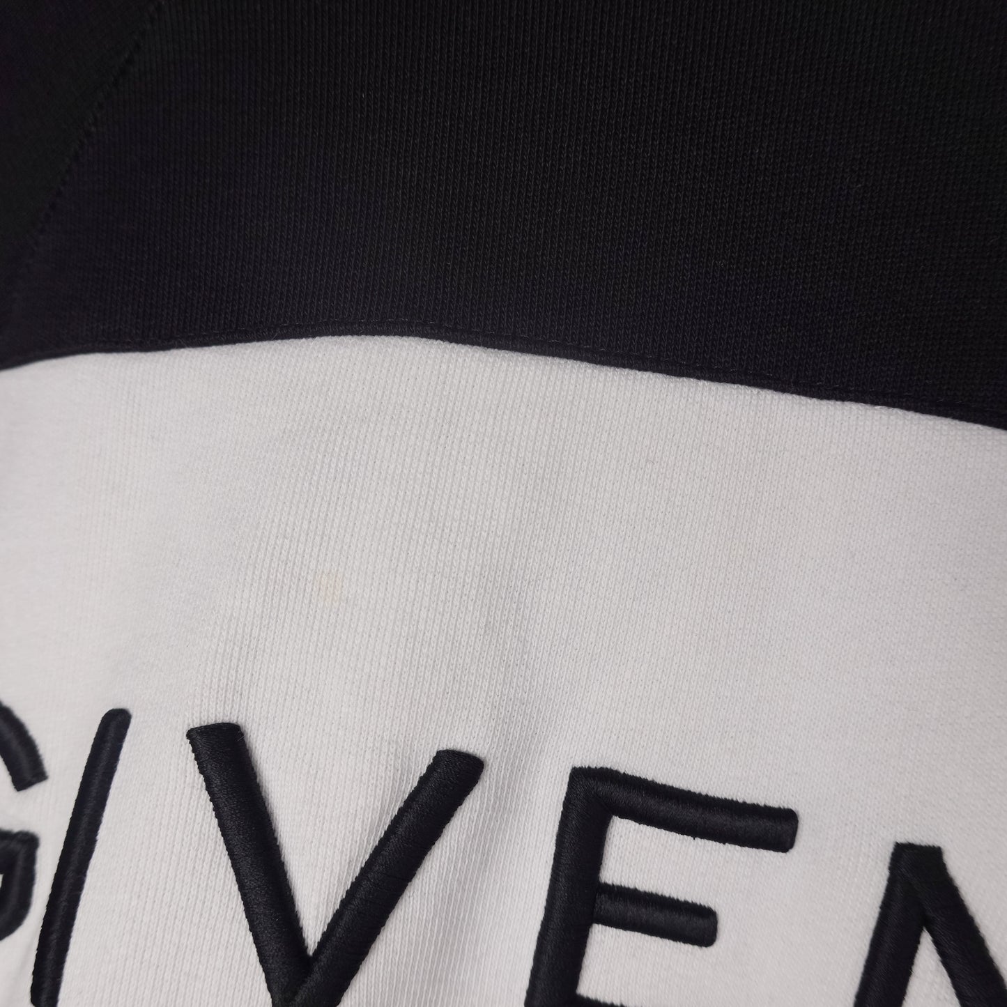 Givenchy Spellout Oversized Crewneck - Size XS