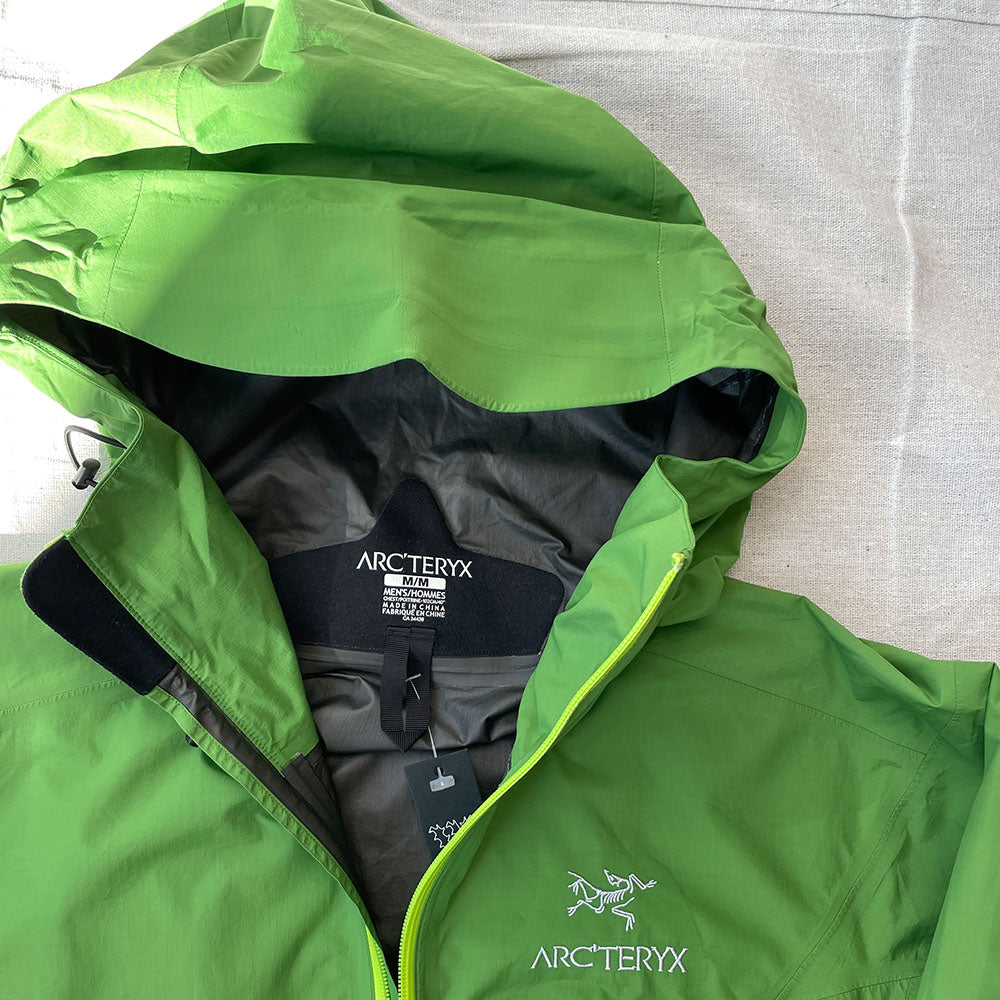 2015 Arc’teryx Alpha SL Jacket - Size M