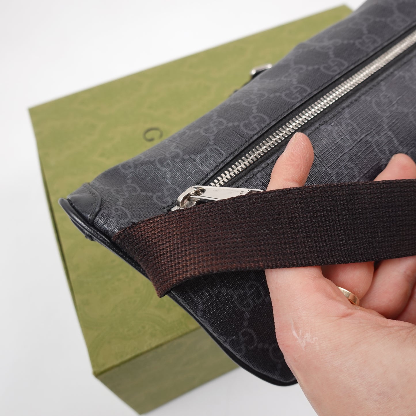 Gucci GG Supreme Interlocking Belt Bag