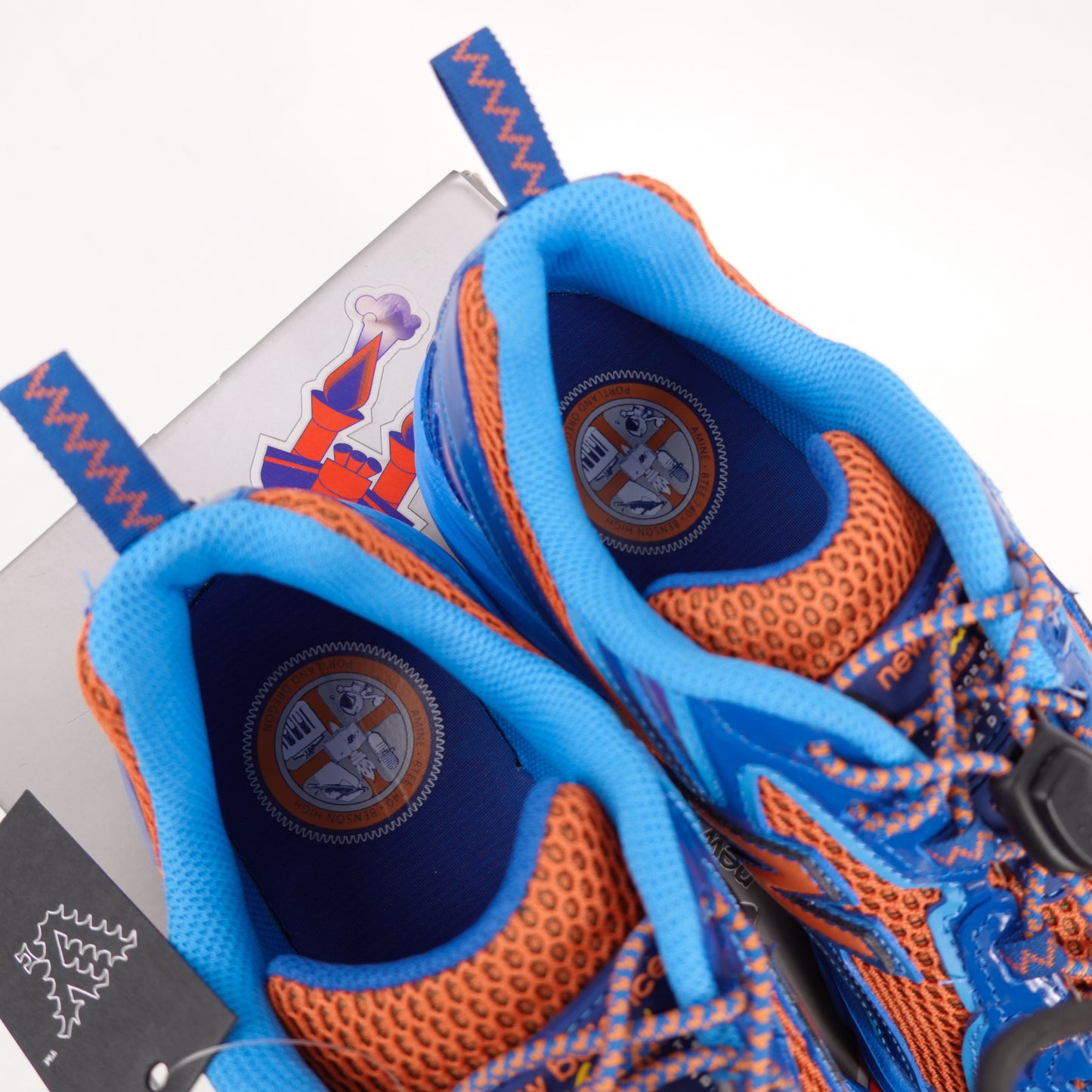 New Balance Amine 740v2 Benson Tech - Size 8.5